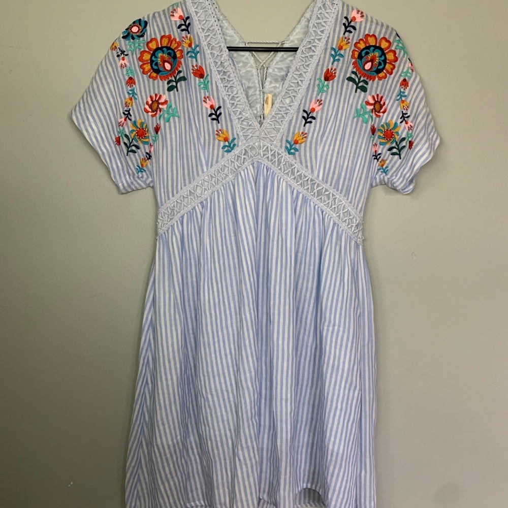 Gorgeous altar’d state sun dress